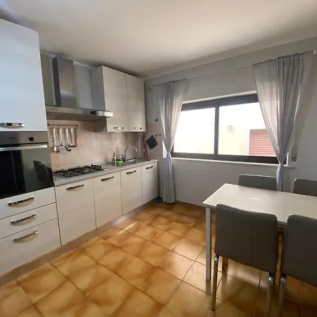 Apartment Mandolin House *